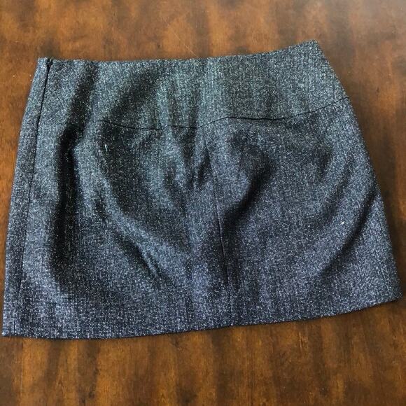 Express | Metallic Mini Skirt Size 6 - Picture 3 of 8